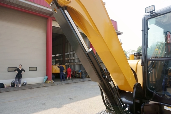 SY55 SY60 Excavateur Distributeur de tuyaux en fer Tubes à seau Pour les ateliers de réparation de machines