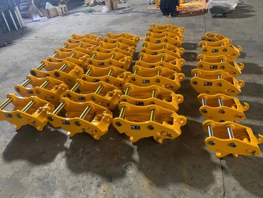 Diamètre de broche personnalisé JS220 Jcb 3cx Excavateur 360 degrés accouplement rapide accrochage rapide