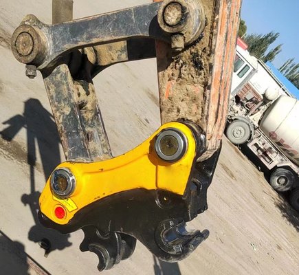 Diamètre de broche personnalisé JS220 Jcb 3cx Excavateur 360 degrés accouplement rapide accrochage rapide