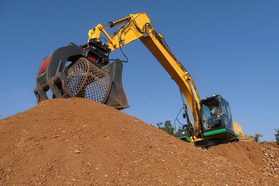 Appareils pour excavateurs multifonctionnels, cuve à écran de lavage de sable rotatif